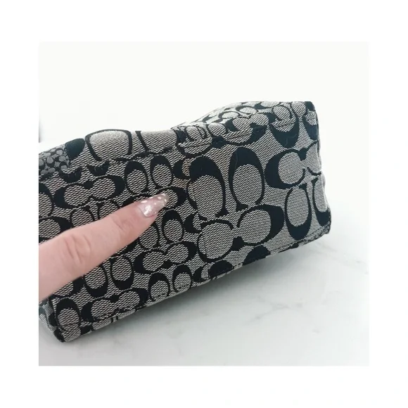 RARE Vintage 2007 Coach | Black & Grey Signature Canvas Patchwork Mini Hobo Bag - Picture 6 of 6